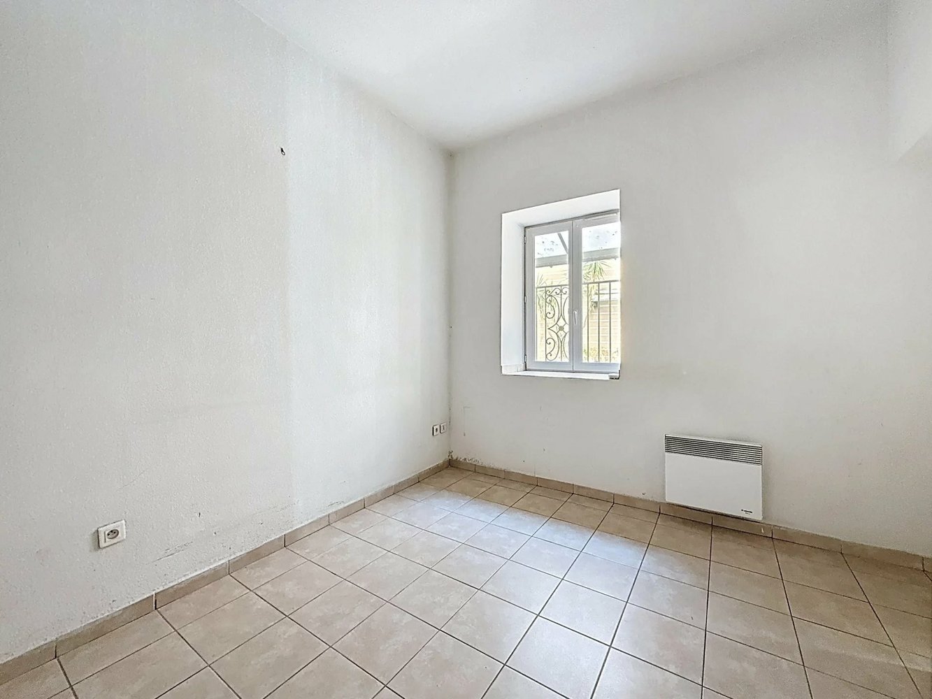 Property photo in Port