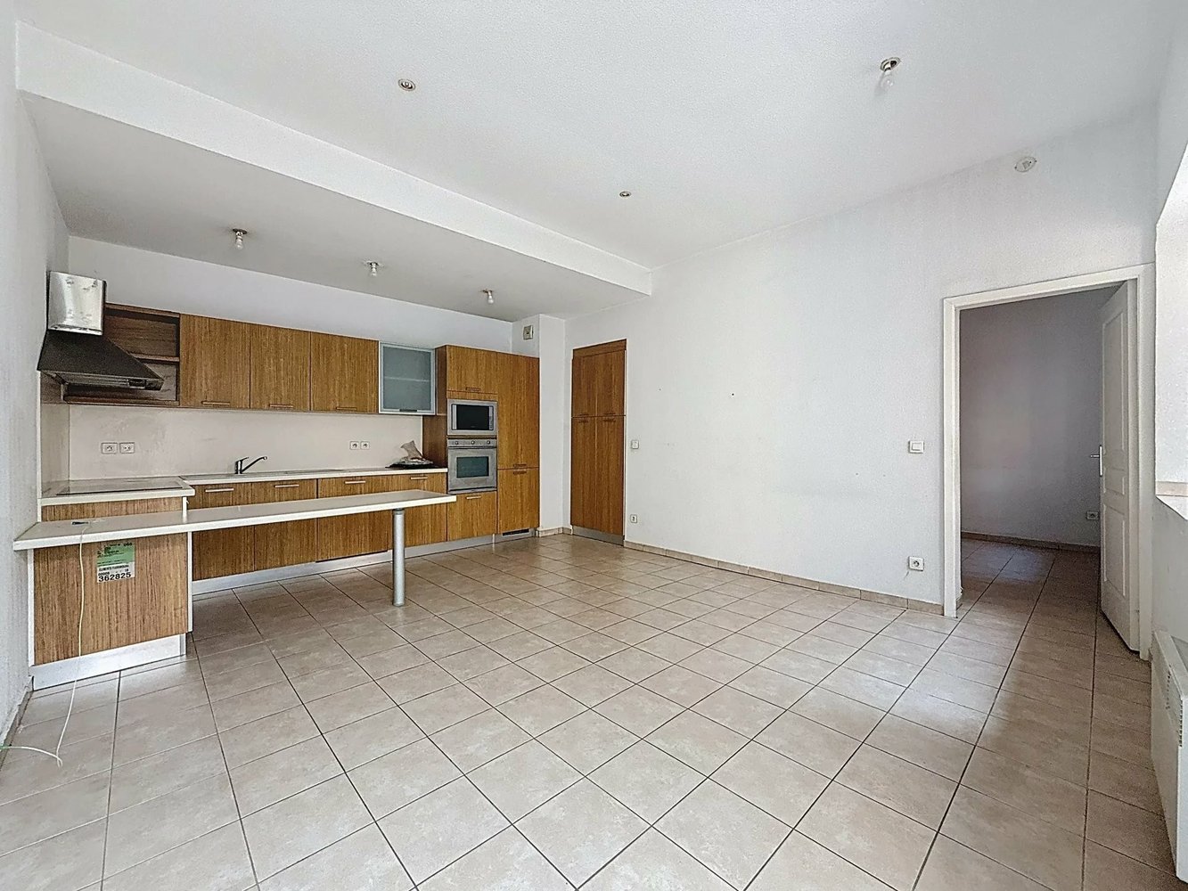 Property photo in Port