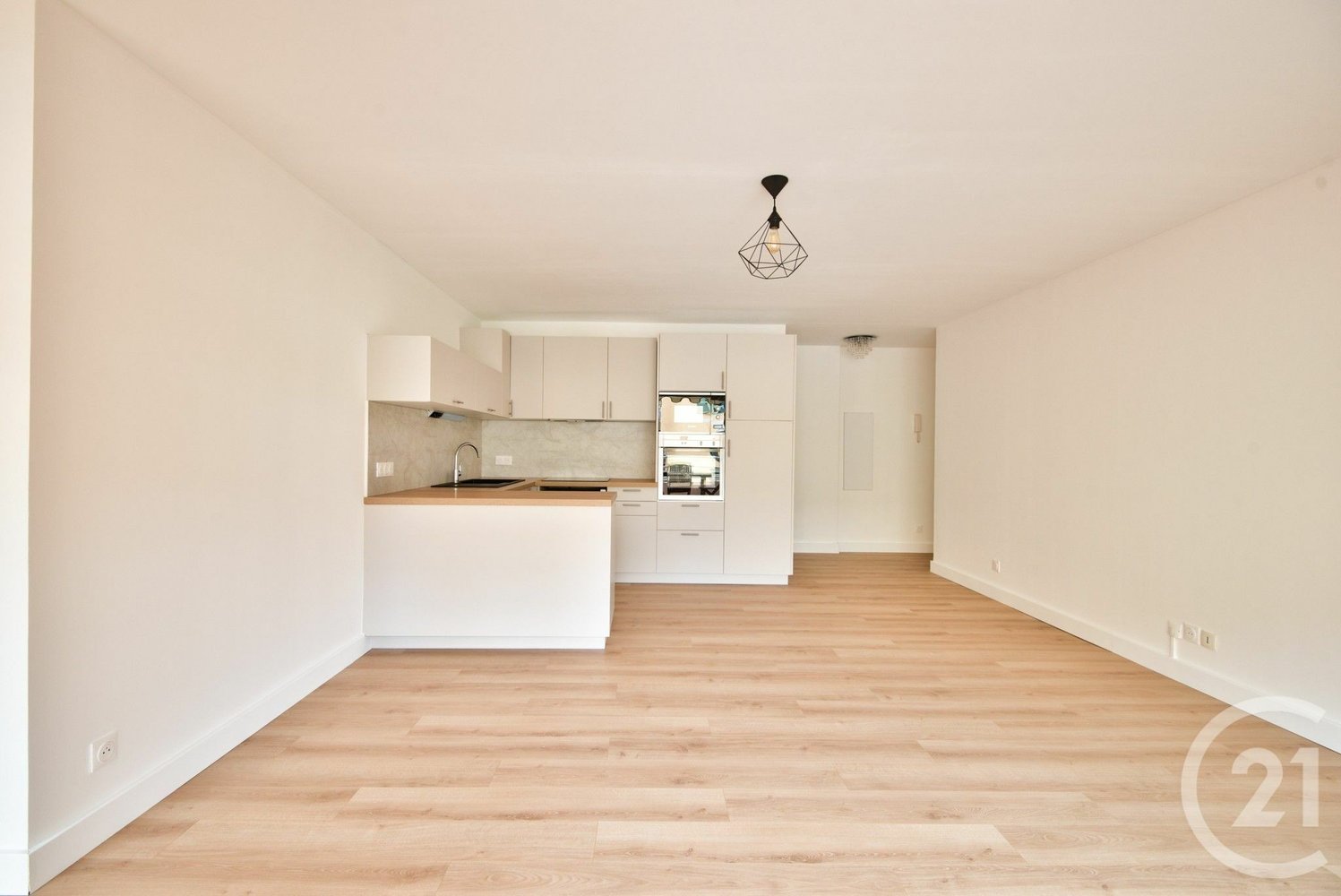 Property photo in Port