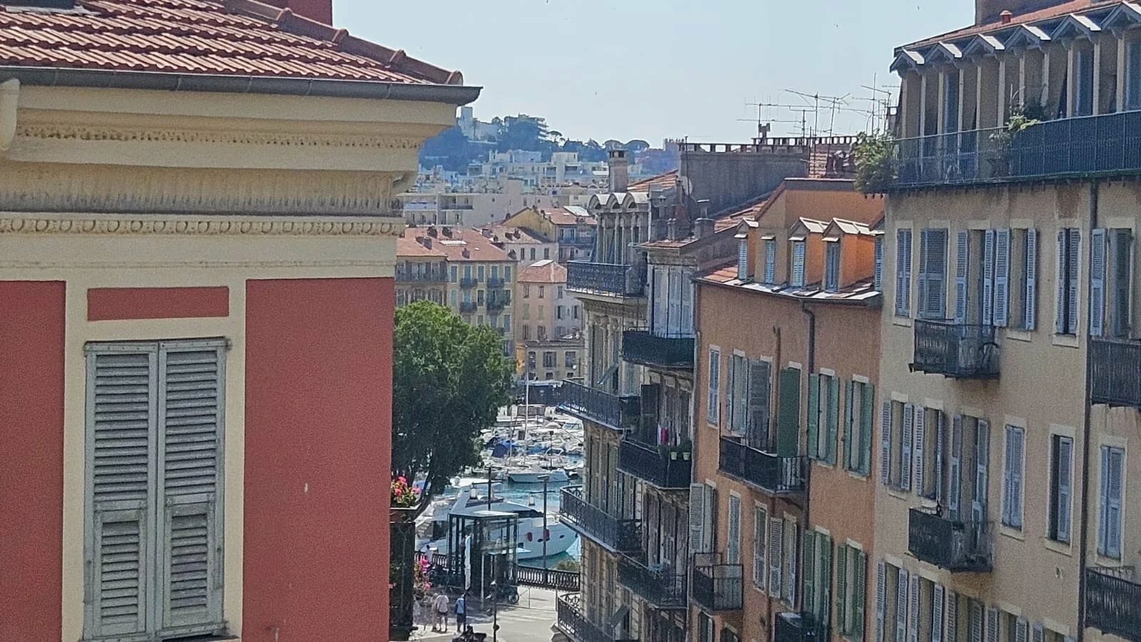 Property photo in Port