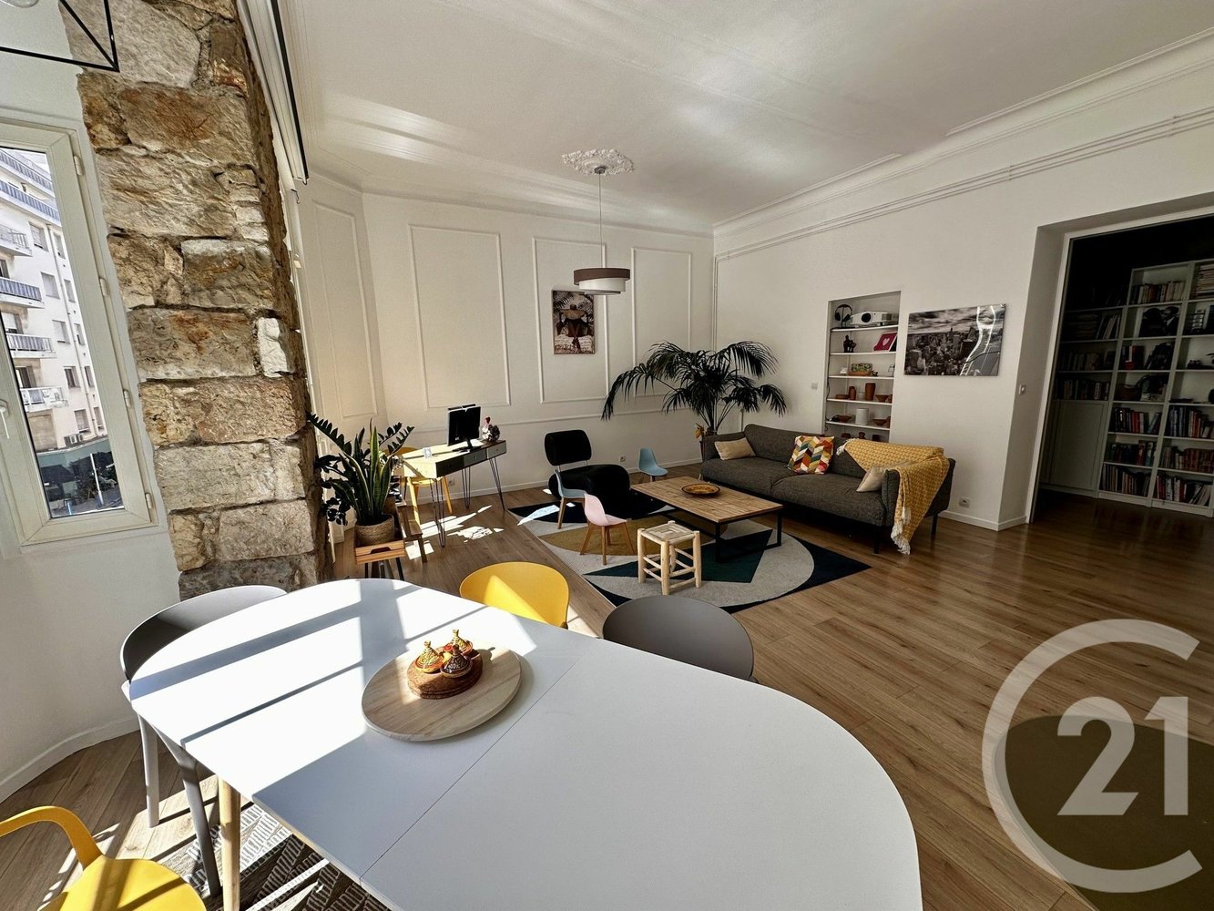 Property photo in Port