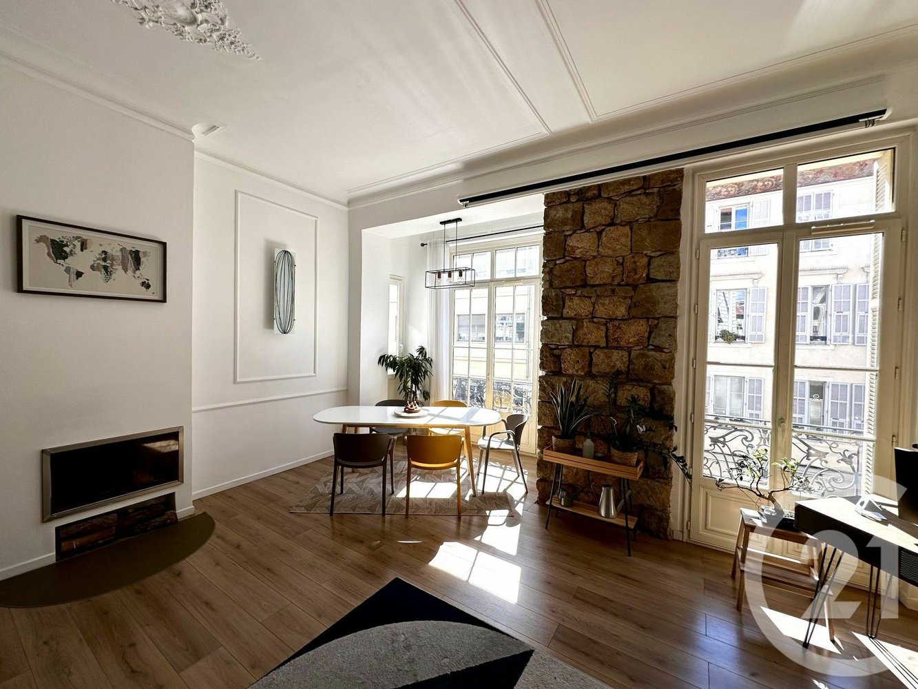 Property photo in Port