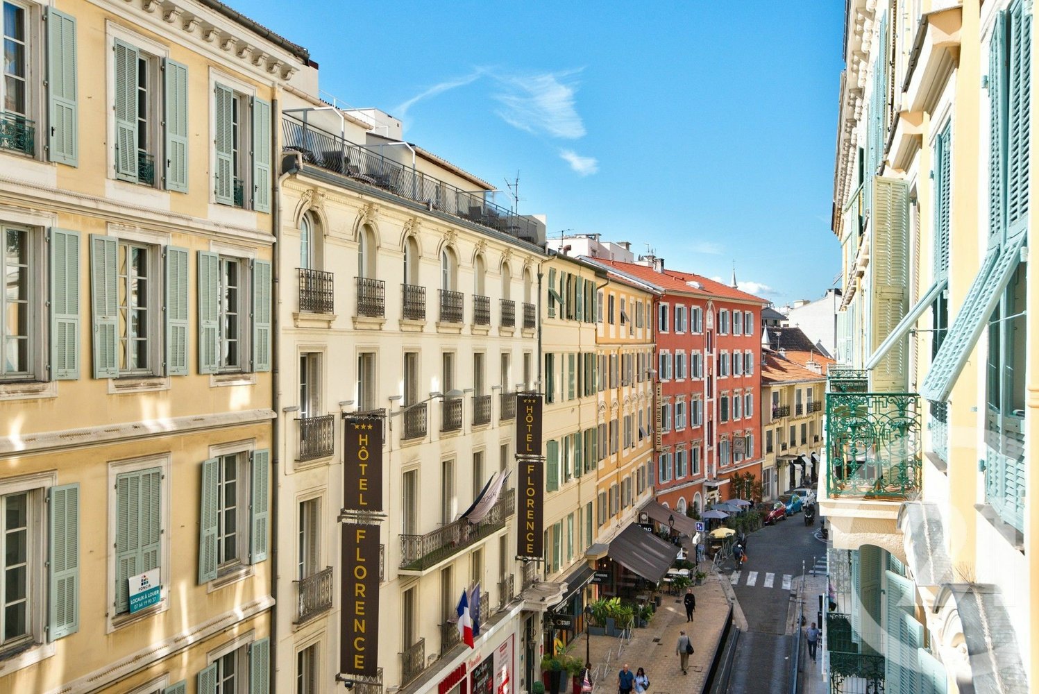 Property photo in Carre d'Argent