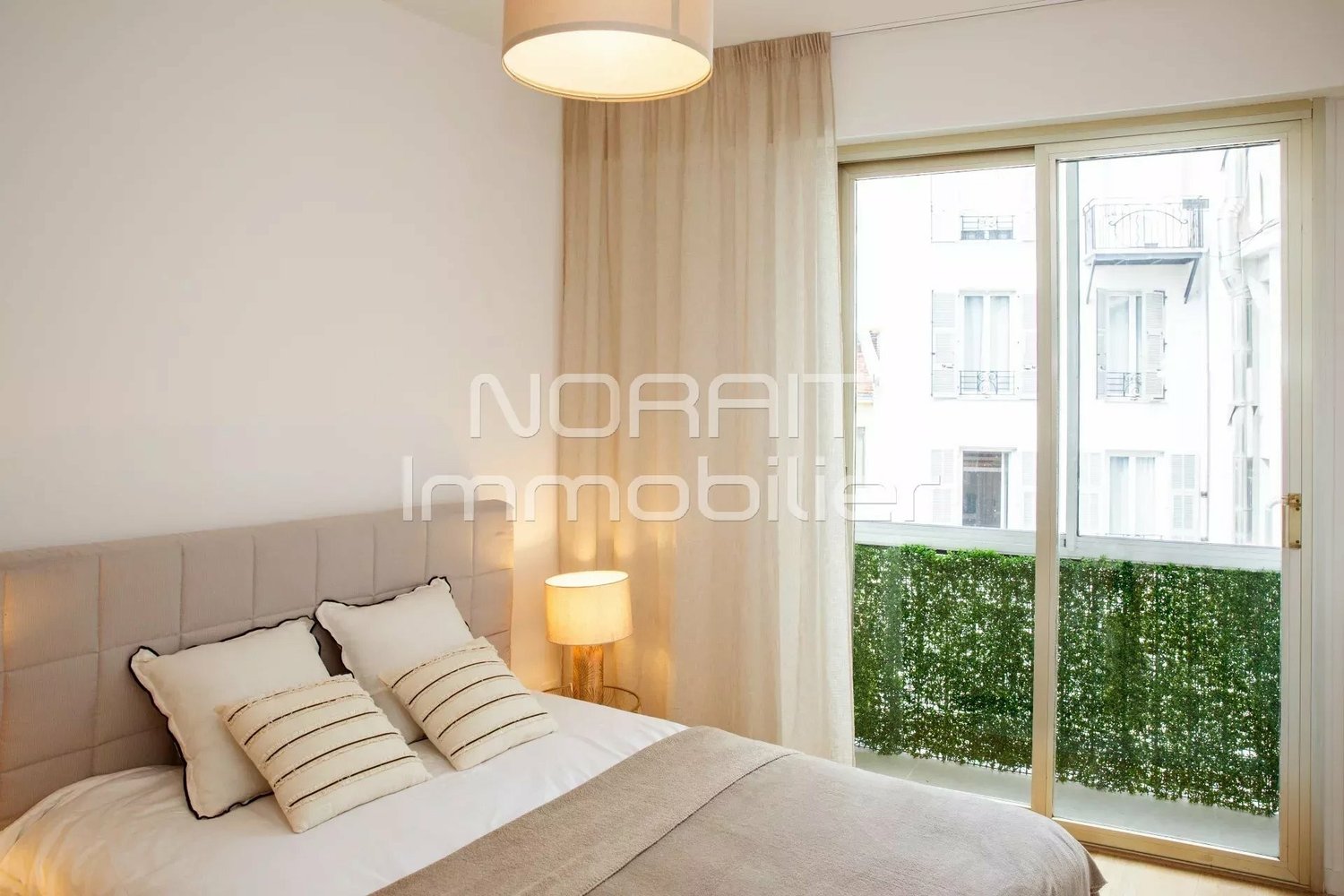 Property photo in Carre d'Argent