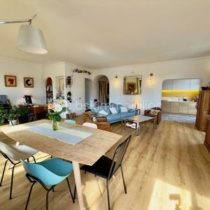 Property in Carre d'Argent