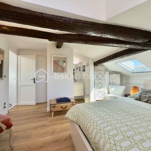 Property in Carre d'Argent