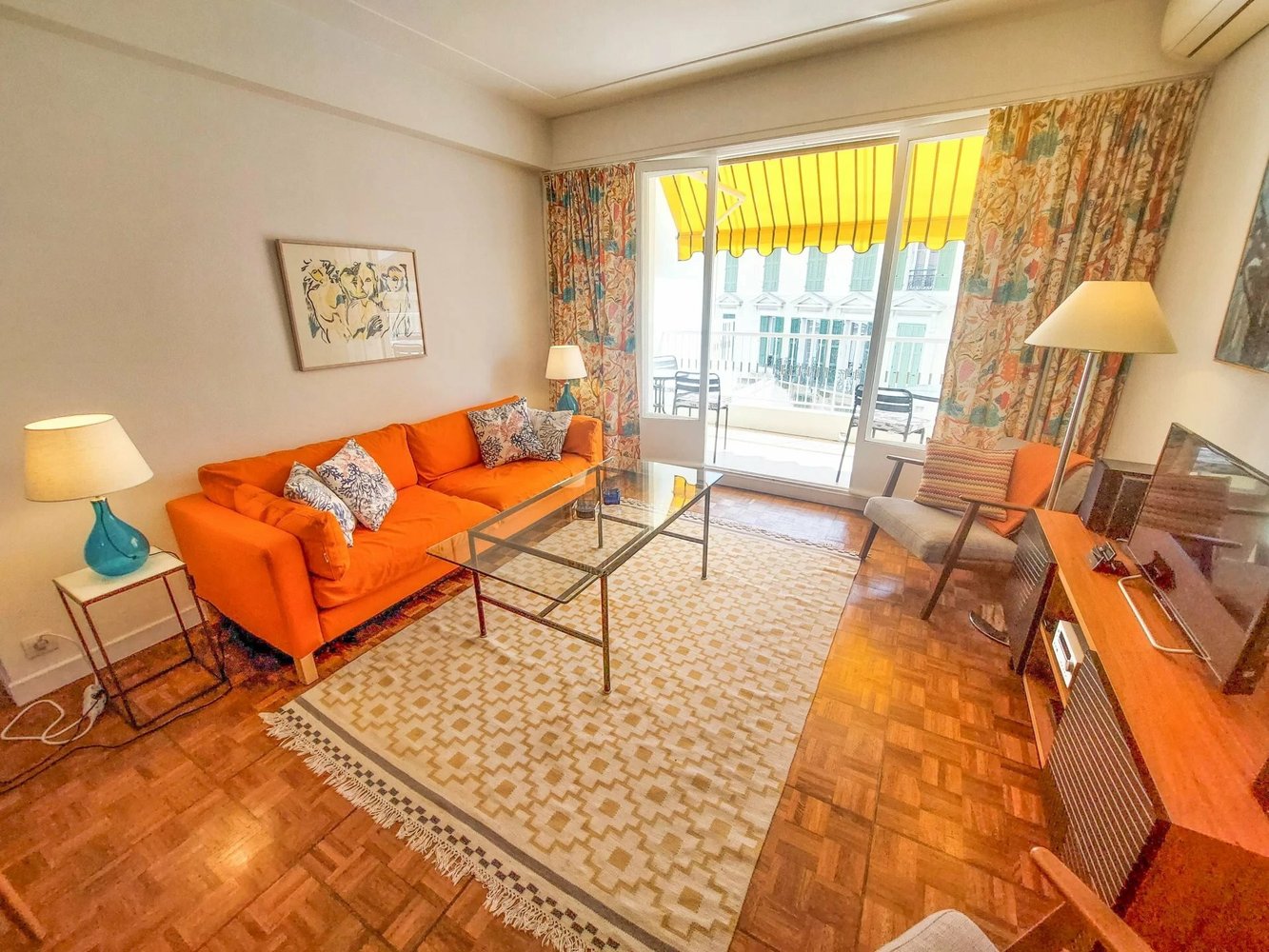 Property photo in Carre d'Argent