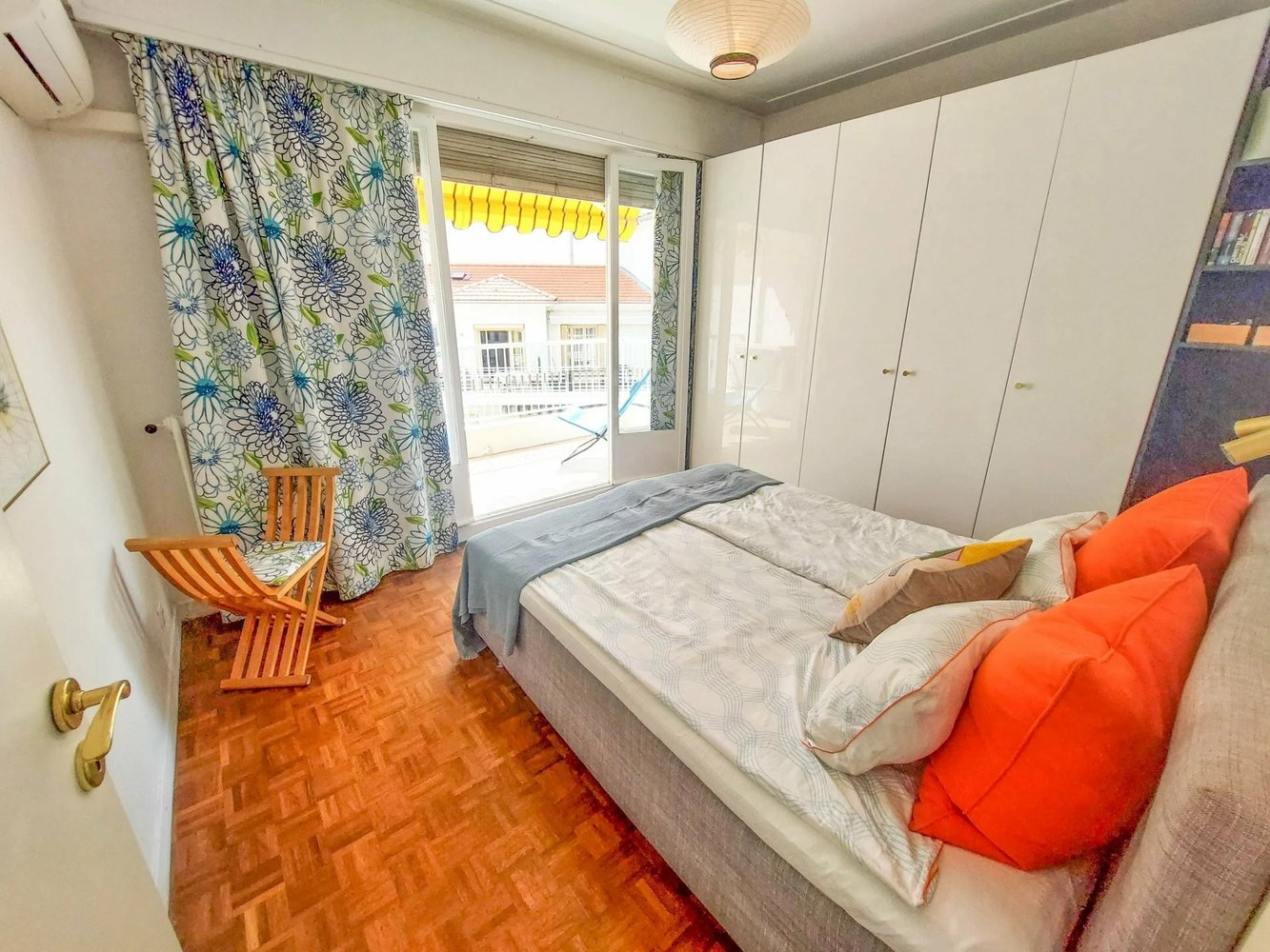 Property photo in Carre d'Argent