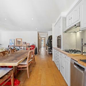 Property in Carre d'Argent