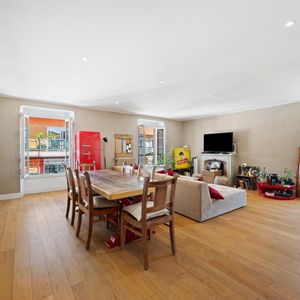 Property in Carre d'Argent