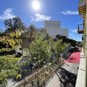 Property in Carre d'Argent