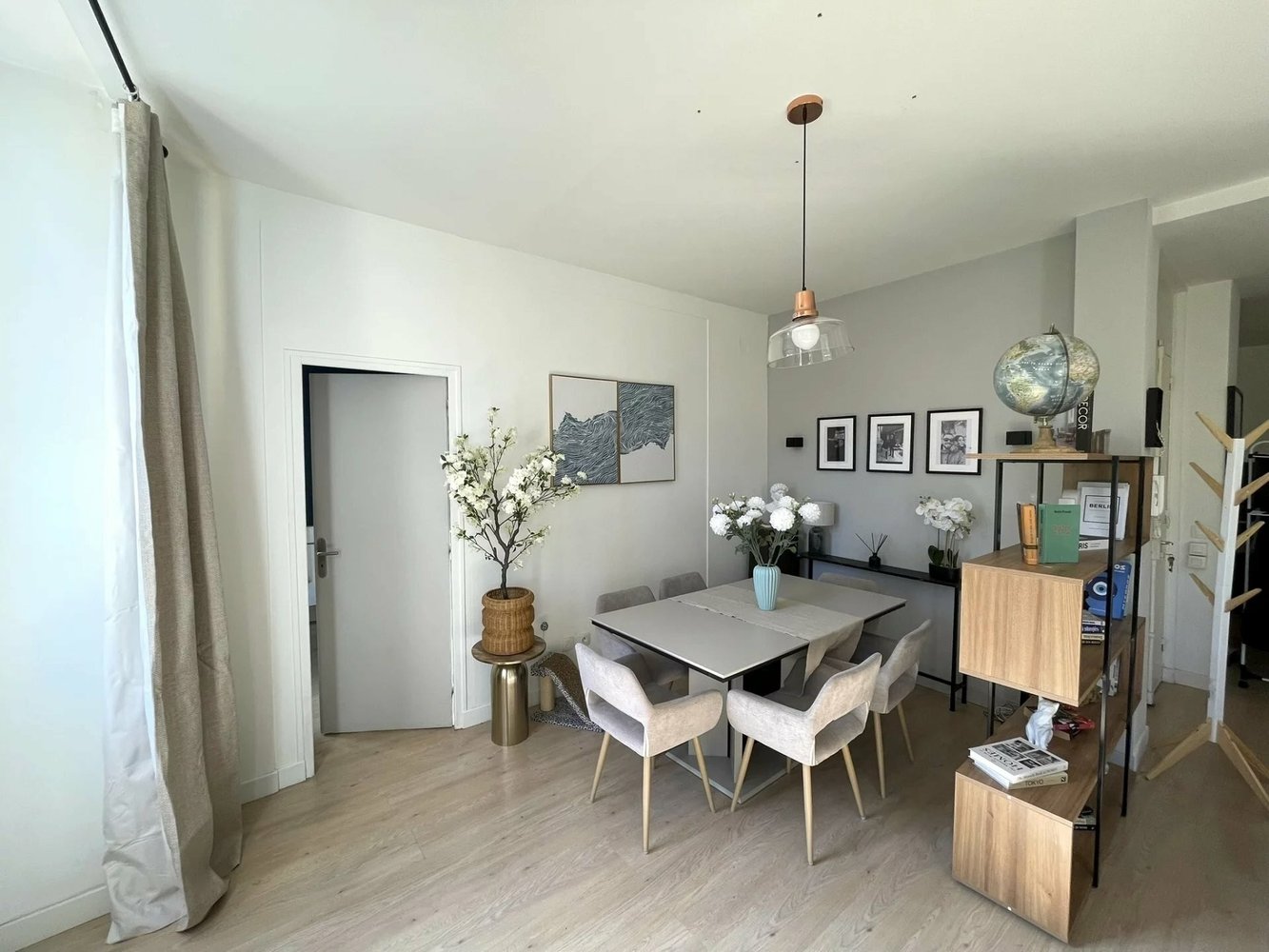 Property photo in Carre d'Argent