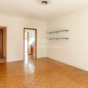 Property in Carre d'Argent