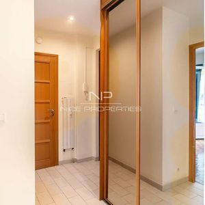 Property in Carre d'Argent