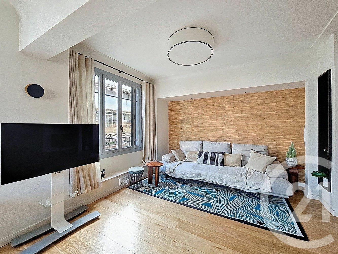 Property photo in Carre d'Argent