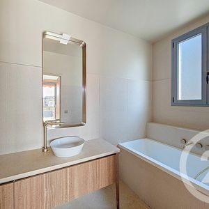 Property in Carre d'Argent