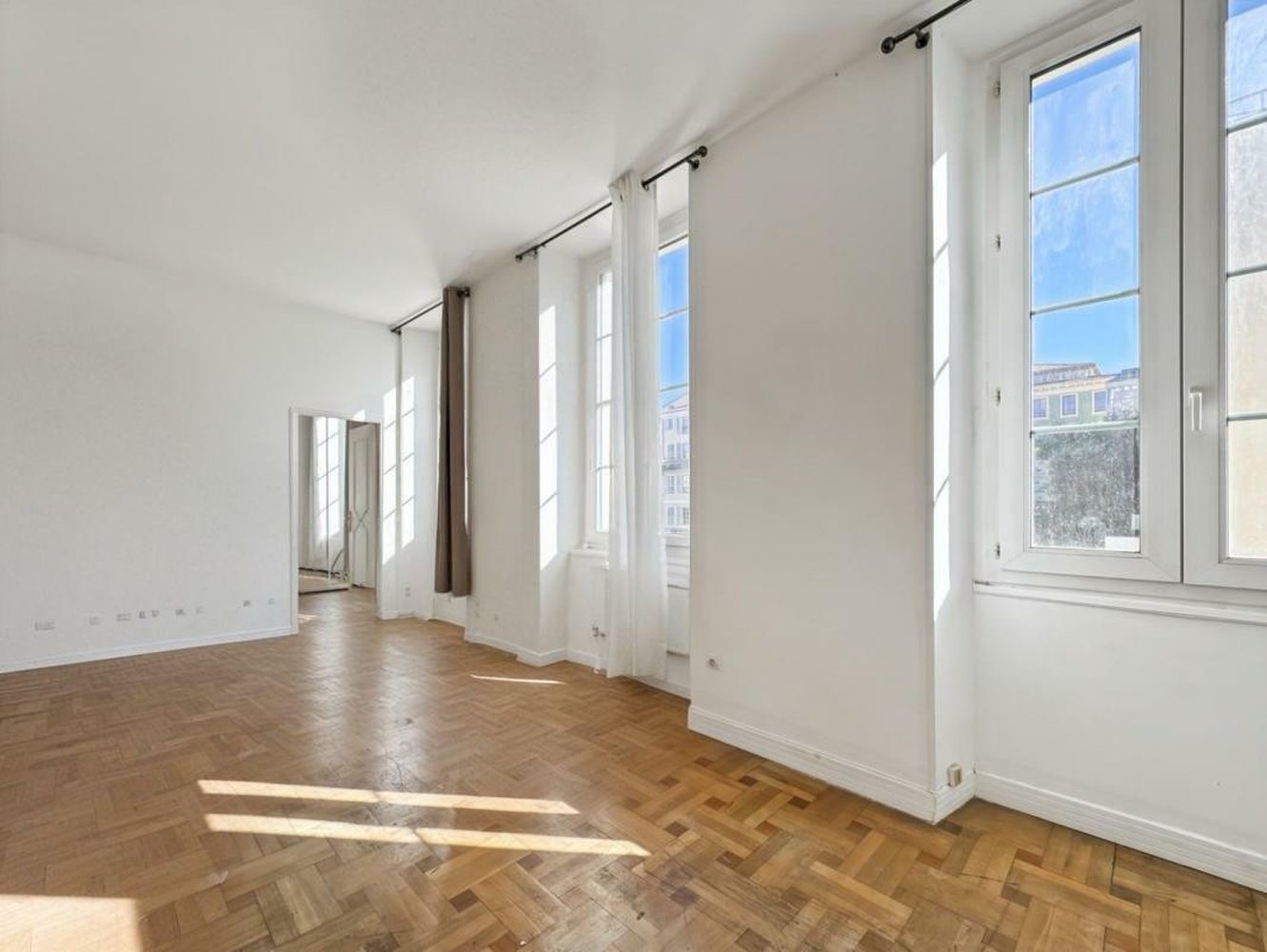 Property photo in Carre d'Argent