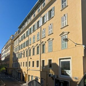 Property in Carre d'Argent