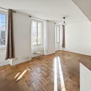 Property in Carre d'Argent