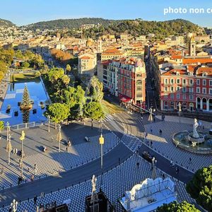 Property in Carre d'Argent