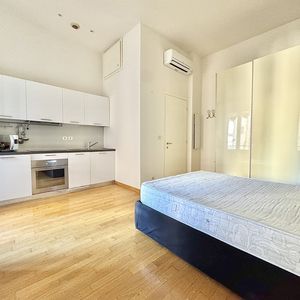 Property in Carre d'Argent