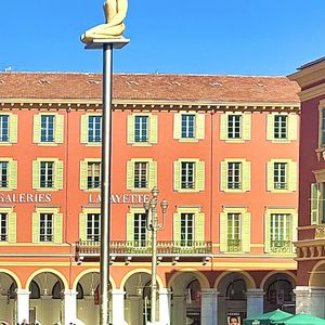 Property in Carre d'Argent