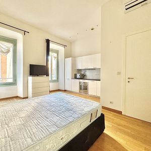 Property in Carre d'Argent