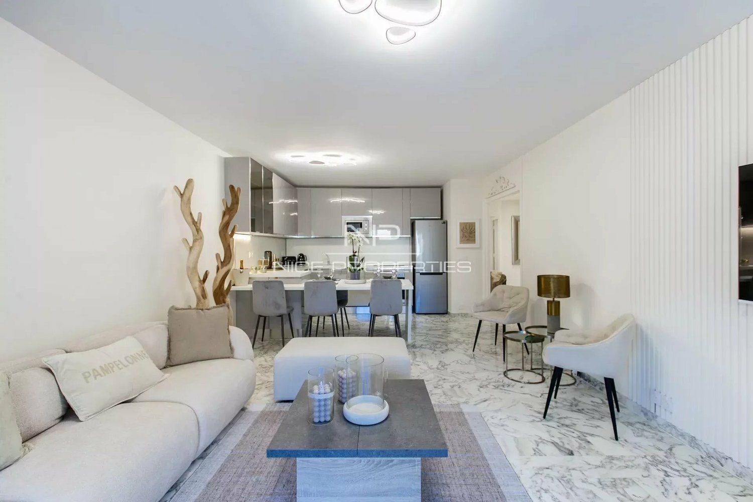 Property photo in Carre d'Argent