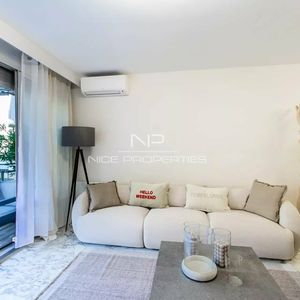 Property in Carre d'Argent