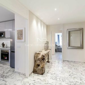 Property in Carre d'Argent