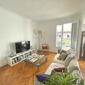 Property in Carre d'Or