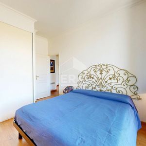 Property in Carre d'Or