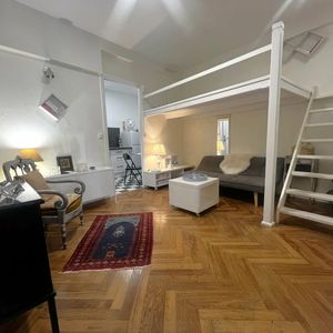 Property in Carre d'Or