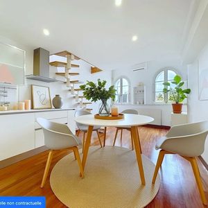 Property in Carre d'Or