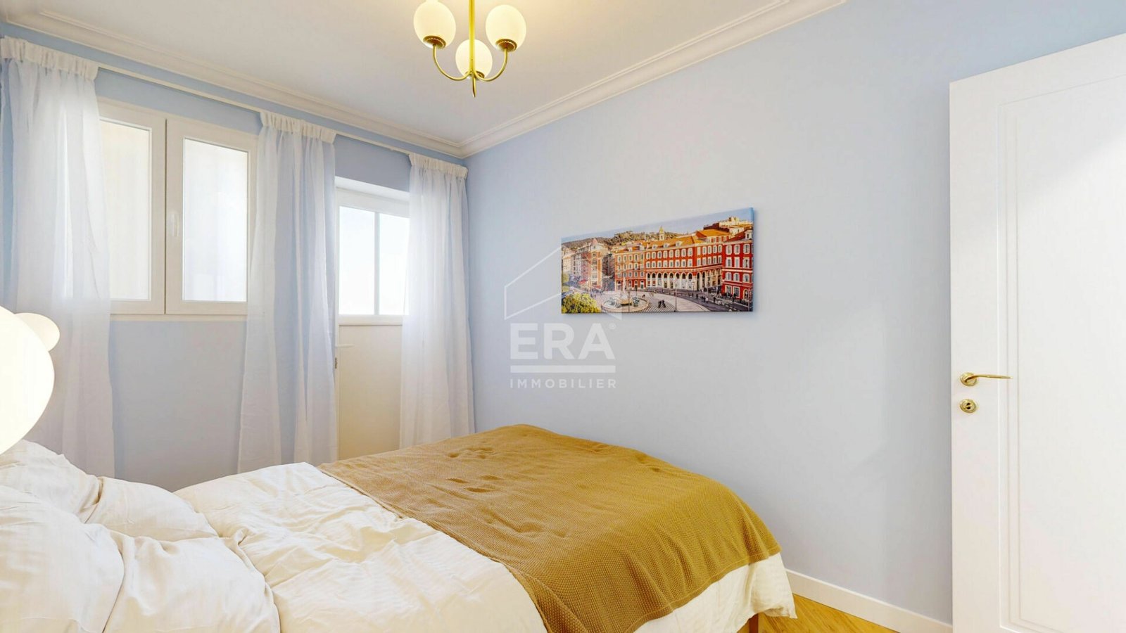 Property photo in Carre d'Or
