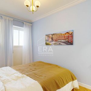 Property in Carre d'Or