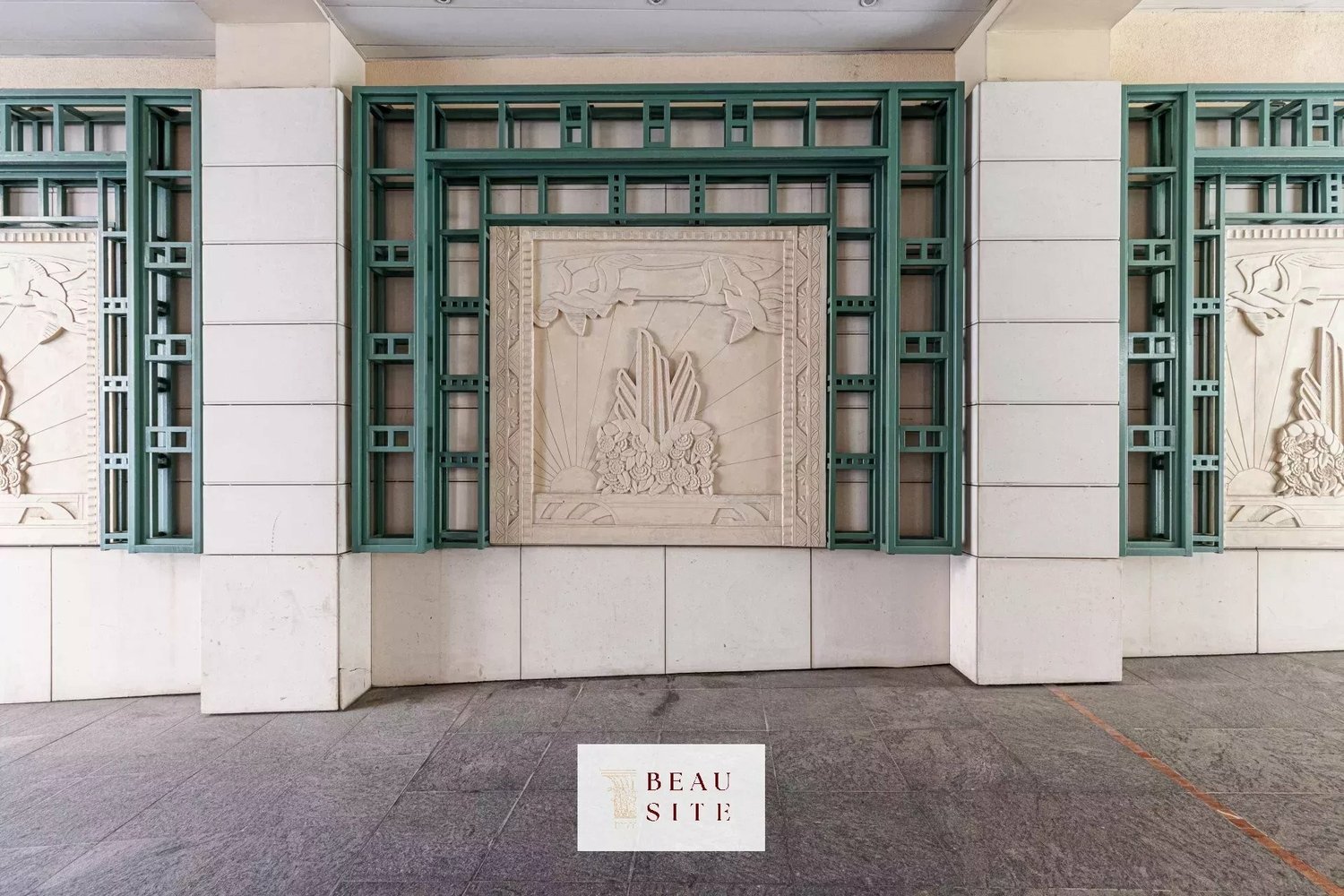 Property photo in Carre d'Or