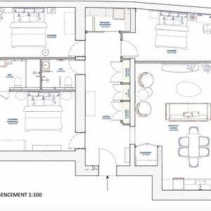 Property in Carre d'Or