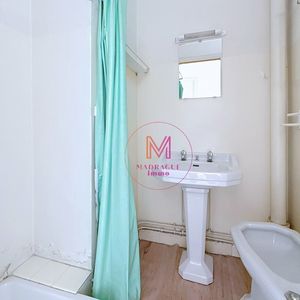 Property in Carre d'Or