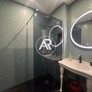 Property in Carre d'Or