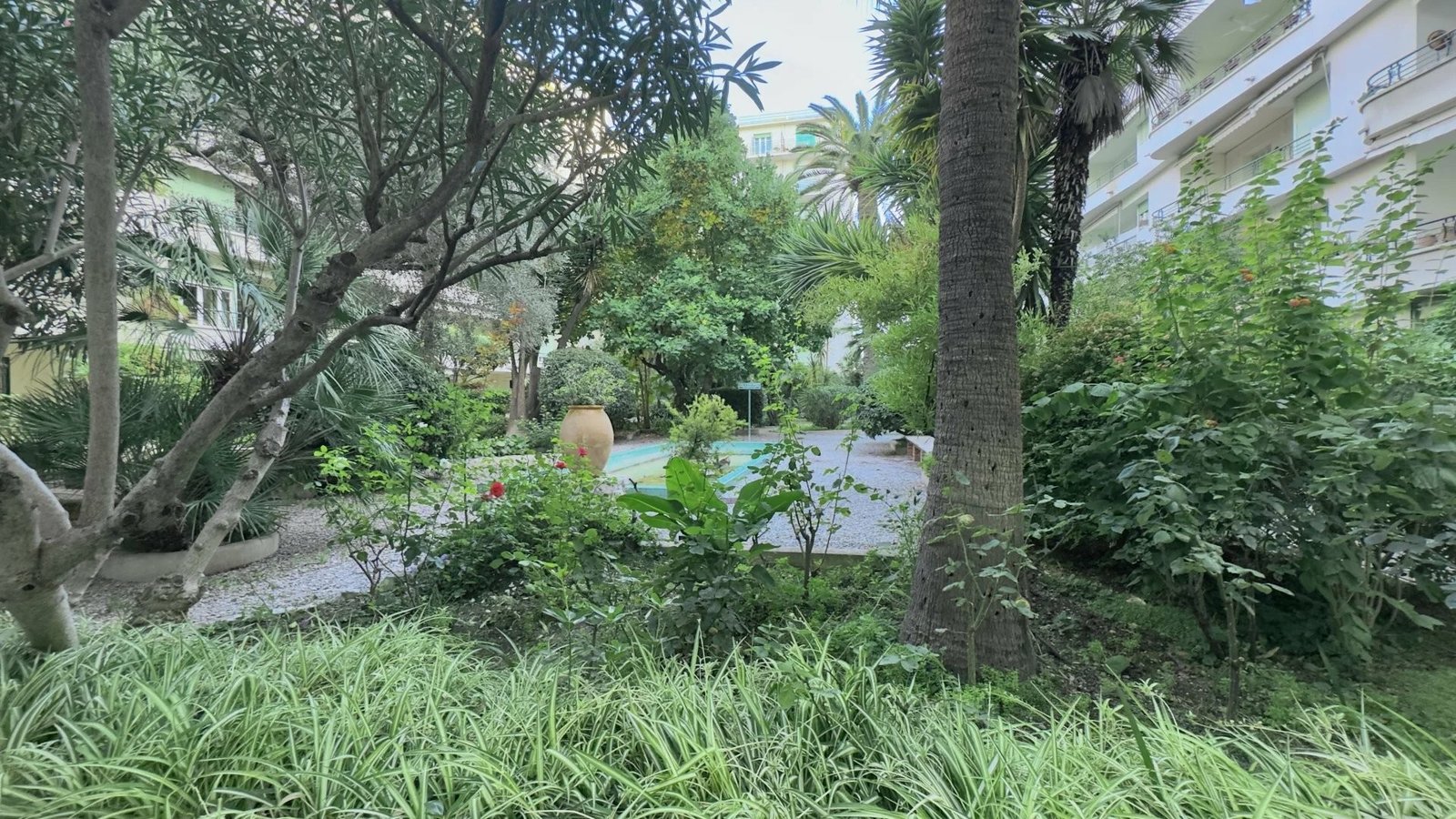 Property photo in Carre d'Or