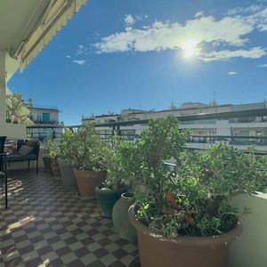 Property in Carre d'Or