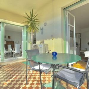 Property in Carre d'Or