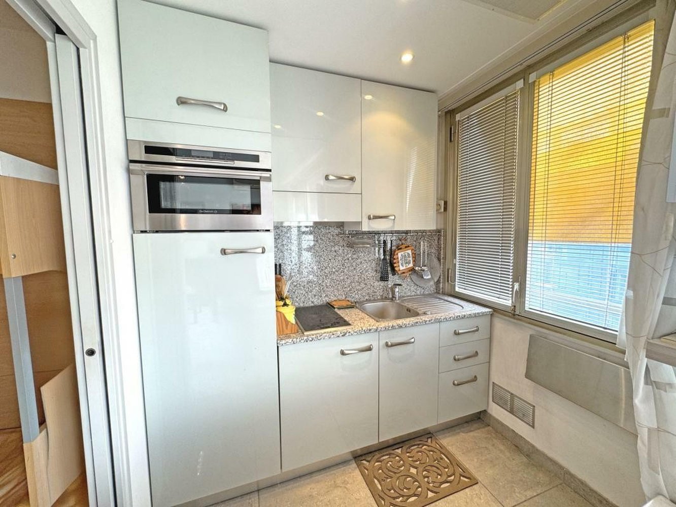 Property photo in Carre d'Or