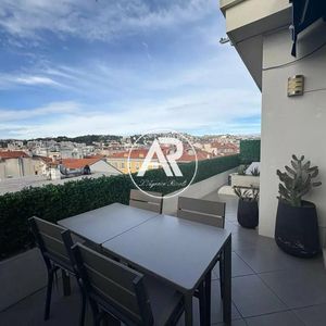 Property in Carre d'Or