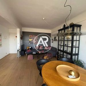 Property in Carre d'Or