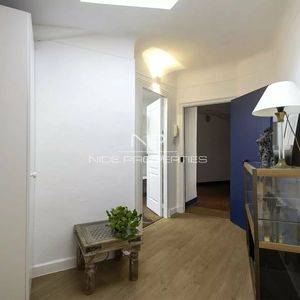 Property in Carre d'Or