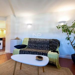 Property in Carre d'Or