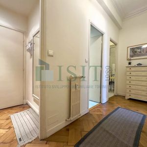 Property in Carre d'Or