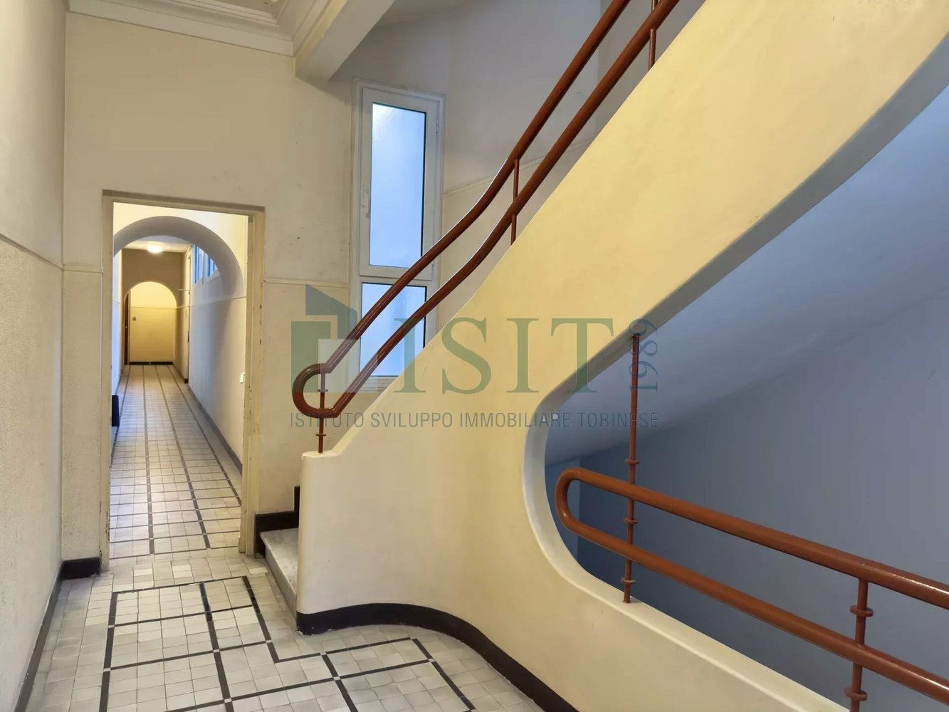 Property photo in Carre d'Or